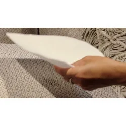 tratamentul petelor - așezați cârpa pe pată